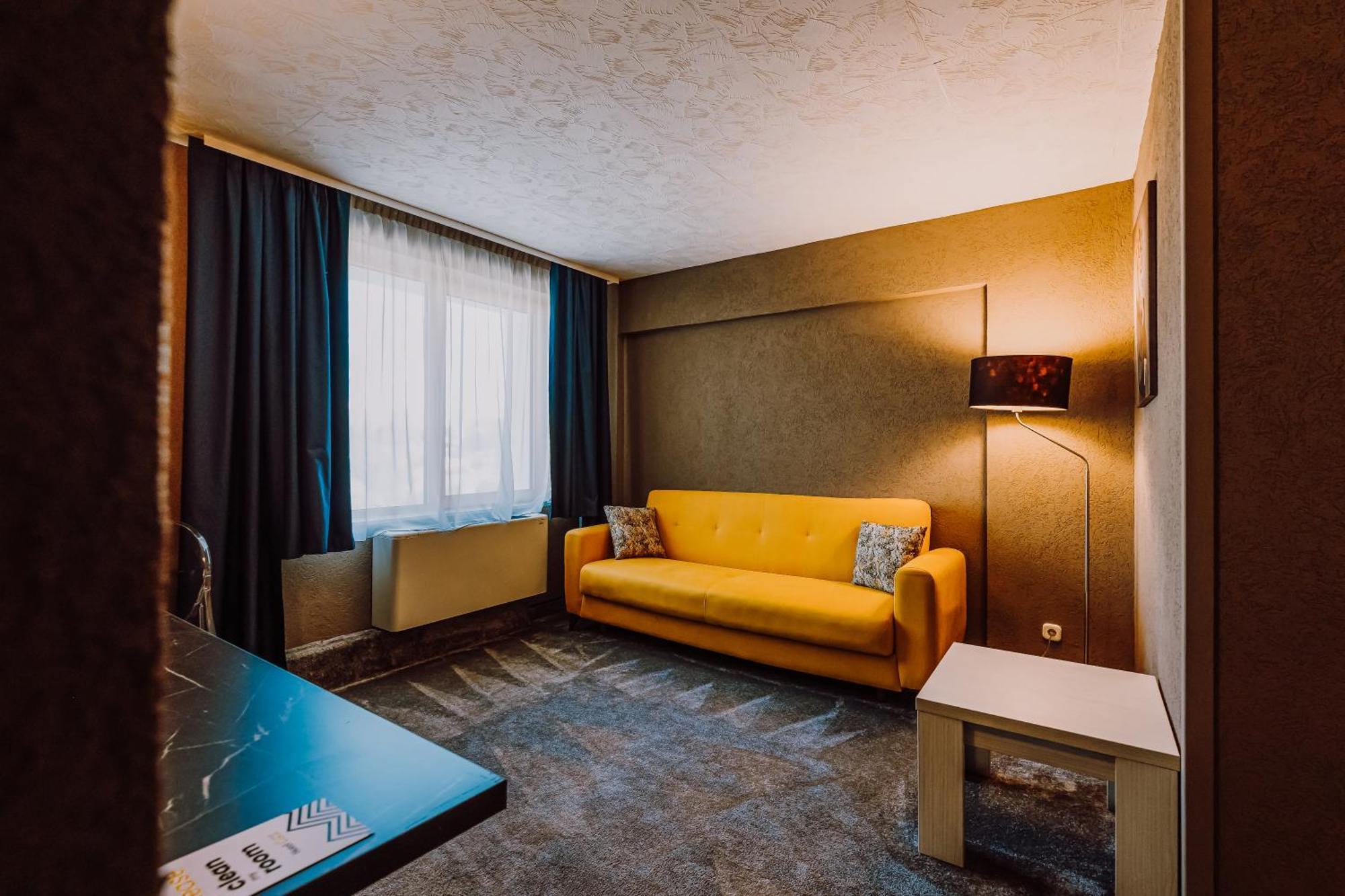 Hotel Ciao Targu Mures Exterior photo