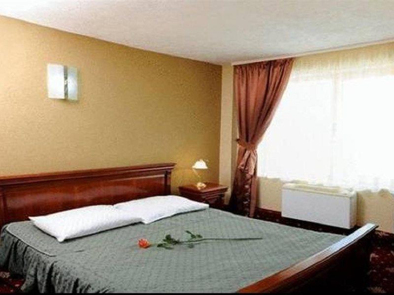 Hotel Ciao Targu Mures Exterior photo