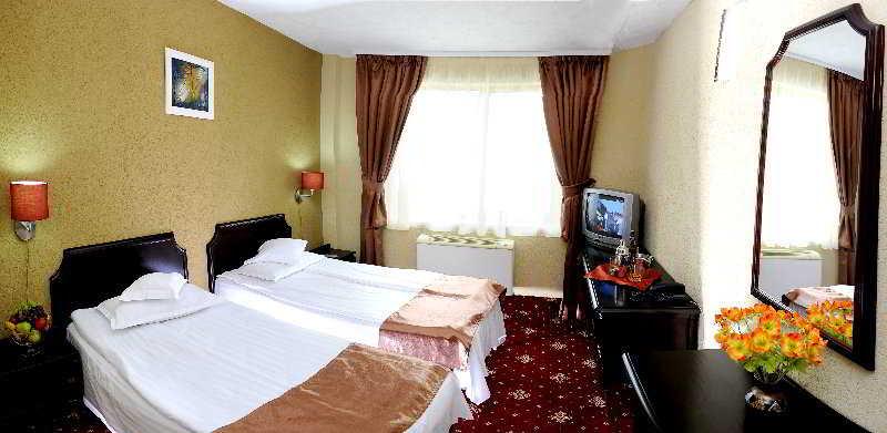 Hotel Ciao Targu Mures Exterior photo