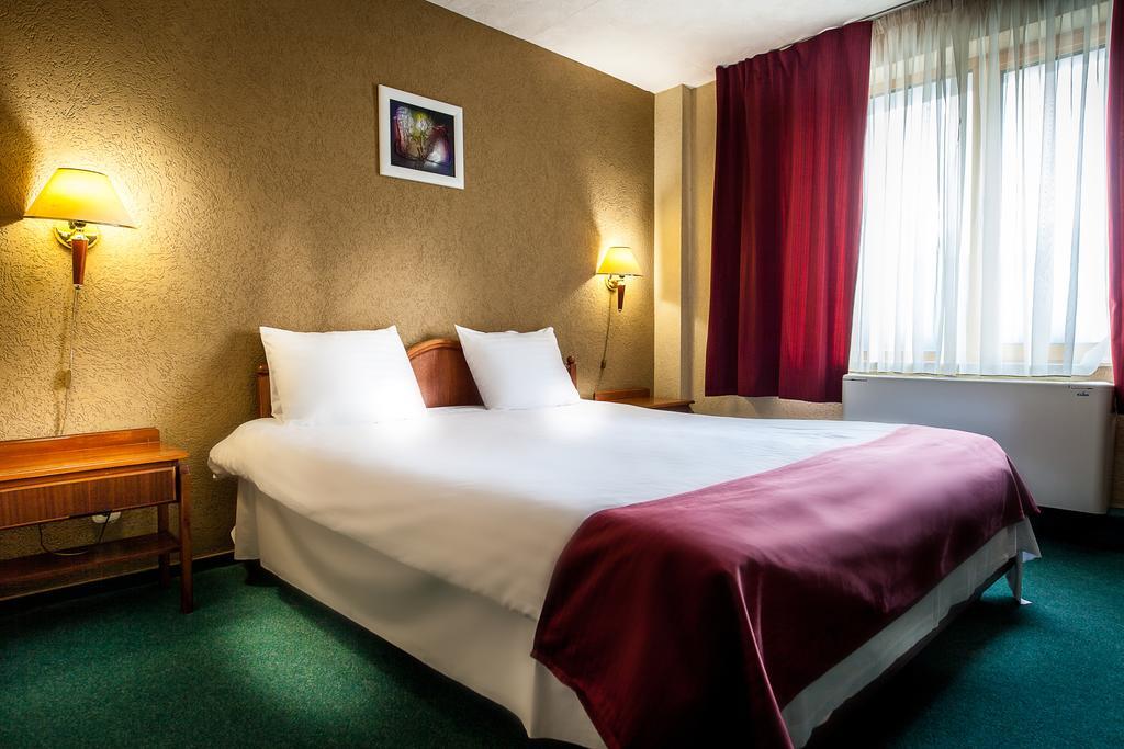 Hotel Ciao Targu Mures Exterior photo
